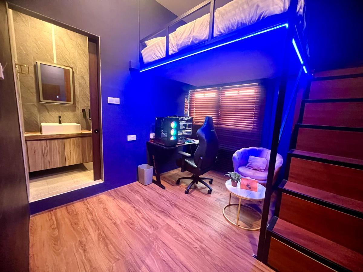 Arena Esports Hotel @ Bugis Village Singapur Exterior foto