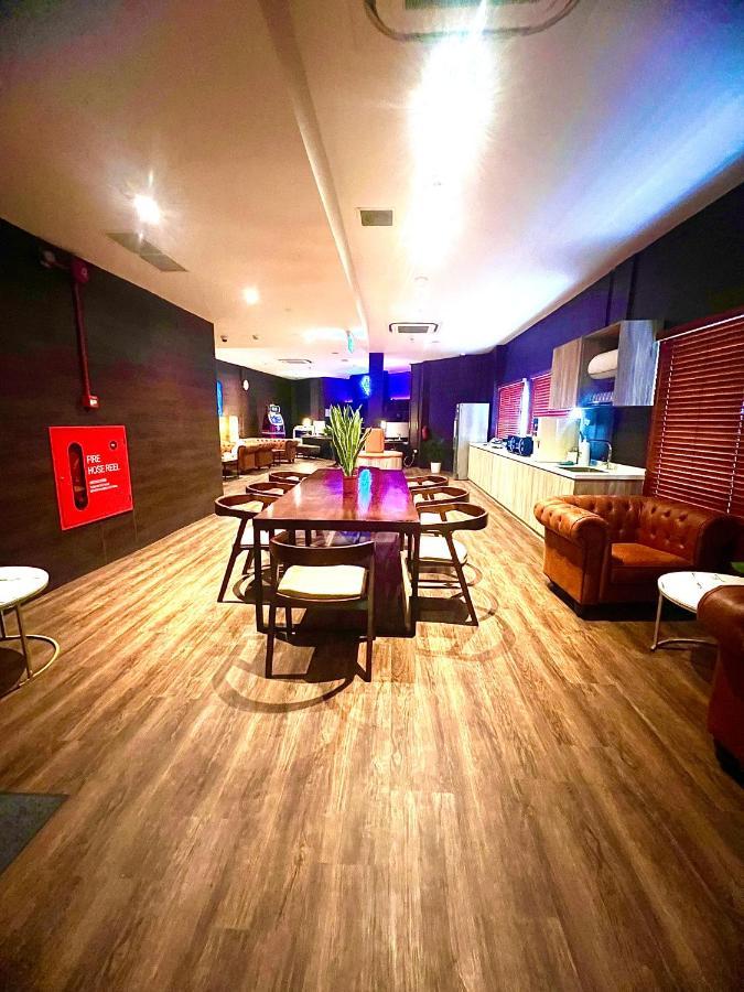 Arena Esports Hotel @ Bugis Village Singapur Exterior foto